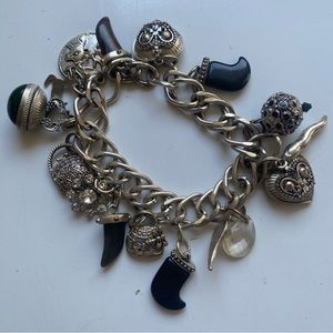 VINTAGE Victorian Silver Tone 16 Charm Bracelet Luck and Prosperity